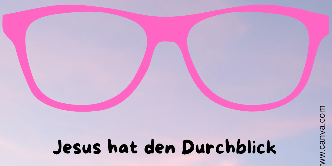 Das Plakat zeigt neben den Informationen zur Veranstaltungen eine rosarote Brille auf blau-rosa Himmel.